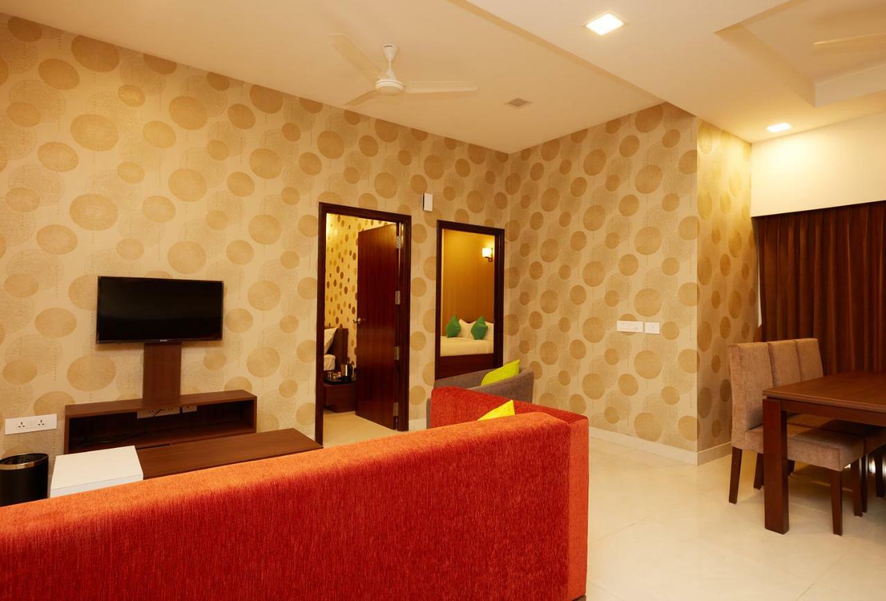 Hotel Kamar Residences And Banquets Chennai Extérieur photo